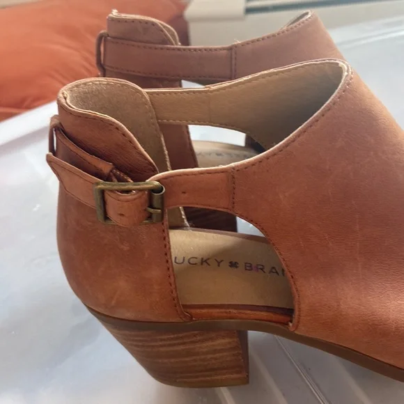 Lucky open-toe heeled sandals - Picture 3 of 6